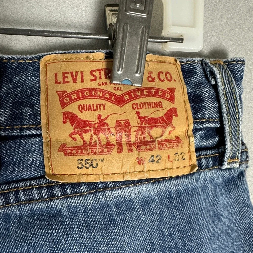 Levis 550 Jeans Mens 42X32 Blue Relaxed Fit Tapered Leg Distressed Red Tab Denim